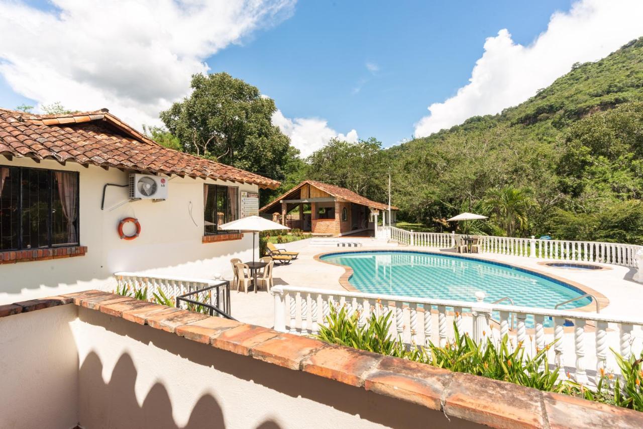 Hotel San Gil Campestre מראה חיצוני תמונה