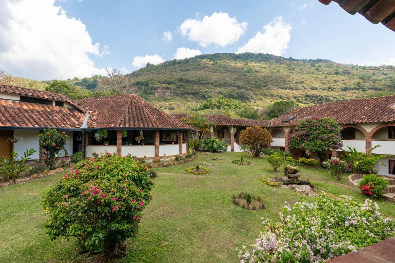 Hotel San Gil Campestre מראה חיצוני תמונה